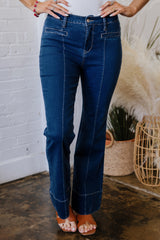 Jean droit bleu marine à couture centrale
