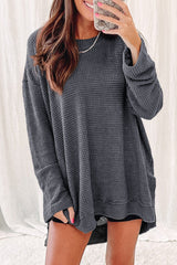 Oversize gray high in embossed knitted with tall slits *