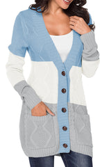 Cardigan bleu avec poche avant et fermeture à boutons-A WOMAN WE LOVE