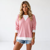 Ample with drooping shoulders and color block *