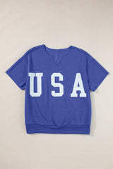 Dark blue loose t-shirt with lettering USA and notched collar