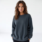 Sudadera de terciopelo oscuro de gran tamaño