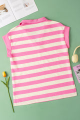 Short -sleeved top and v -collar with pink stripes