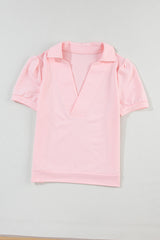 V-neck pink t-shirt and puffy sleeves