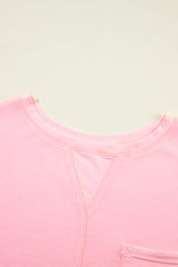 Pink -t -thish y pantalones cortos con costuras expuestas de gran tamaño