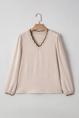 Chemisier à Col V et Bordure Festonnée