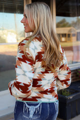 Fleece jacket buttoned with zipped pockets *