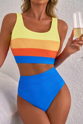 Colorblock chic swimsuit *