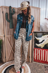 Pantalon beige zébré à taille élastiquée et cordon