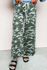 Pantalon en denim vert à imprimé camouflage, jambe large et cordon de serrage