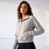 Sudadera gris a manga *