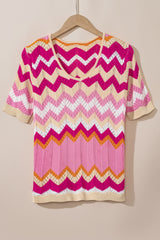 Short -sleeved sweater and knitted V -neck for chevrons and pink stripes