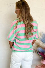 Loose t-shirt with rolled up sleeves and pink stripes