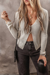 Cardigan sliced buttoned cutting slim cup with v -neck collar