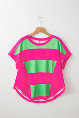 Loose t-shirt with green round hem *