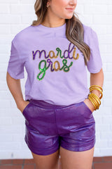 Camiseta gráfica de Gras del martes de lentejuelas de Wisteria