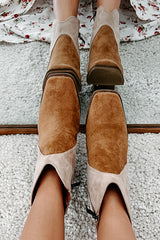 Bottes camel bicolores en suédine à bout carré et talon large