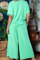 Ensemble t-shirt à manches chauve-souris texturé vert menthe, pantalon large, grande taille-A WOMAN WE LOVE