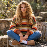 Pull multicolore à rayures arc-en-ciel et manches bouffantes