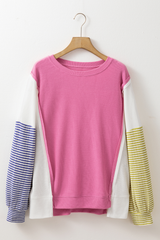 Haut multicolore patchwork rayé à coutures apparentes et fentes latérales