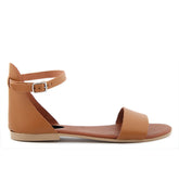 Sandalias de actitud de moda