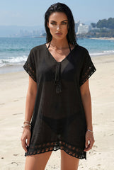 NOIR ÉVASION – La robe de plage fluide au charme envoûtant