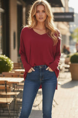 ❤️ Pull rouge col V asymétrique