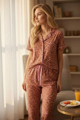 Ensemble pyjama chemise à manches courtes *