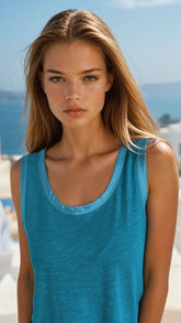 Glamor tank top with blue metal edge *