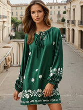 Vestido recto con mangas hinchadas *