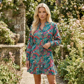 Robe chemise à volants et col en V à fleurs vertes et manches bouffantes