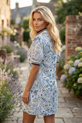 Robe courte à manches courtes et col patchwork rayé
