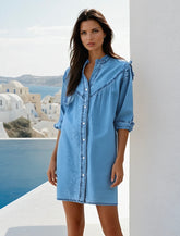 Straight Dank in ruffle buttoned and v * collar