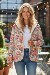 Chaqueta con capucha beige forrada en Sherpa Vintage Floral Print Paisley