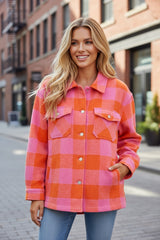 Veste orange à carreaux avec poches poitrine et col rabattu