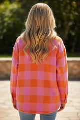 Veste orange à carreaux avec poches poitrine et col rabattu