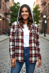 Veste à capuche boutonnée *