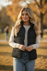 Gilet matelassé surdimensionné noir à col montant et fermeture éclair unie