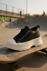 Baskets basses unisexes – Noire