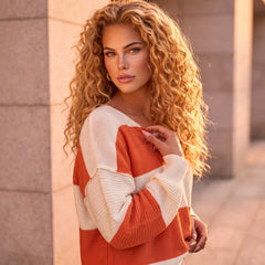 Pull ample à rayures orange et blocs de couleurs *