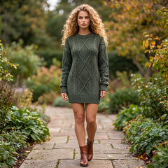 Robe pull coupe ample en tricot torsadé vert brume à épaules tombantes