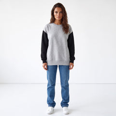 Gray Sweatshirt with drooping shoulders and two-tone patchwork