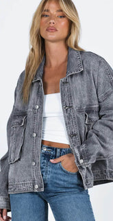 Gray free denim jacket with chest pockets *
