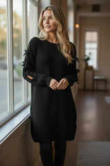 ROBE PULL “NOEUDS NOCTURNES” – Élégance & Modernité