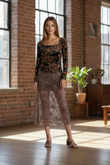 Ensemble floral élégant à l’allure couture