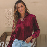 Alto Borgoña en terciopelo abotonado en la parte delantera en el cuello volador *