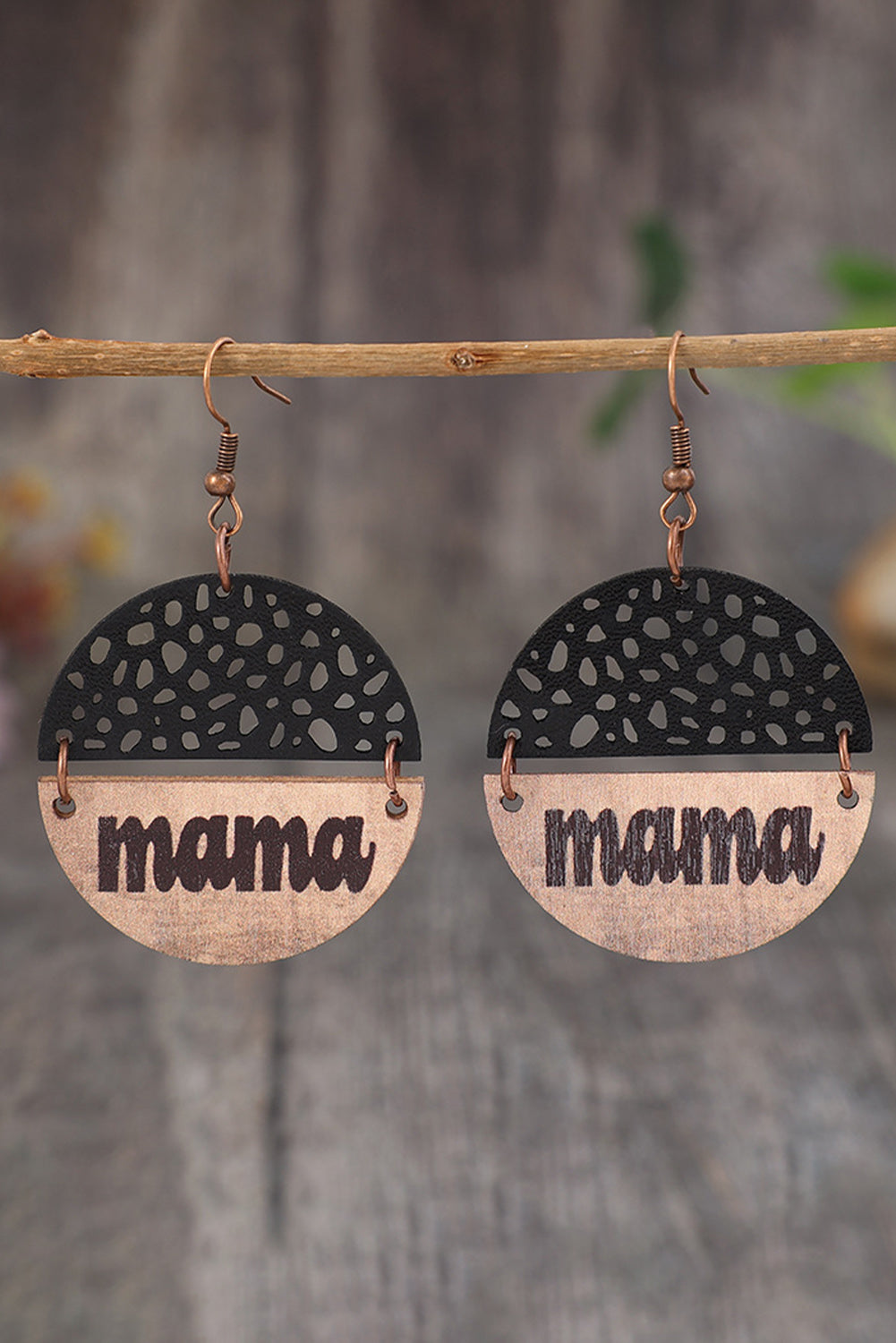 Boucles d'oreilles en bois et cuir avec pendentif maman Vintage noir-A WOMAN WE LOVE