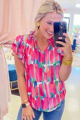 Chemisier à col en V et manches volantées à imprimé pinceau abstrait rose-A WOMAN WE LOVE