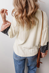 Beige blouse with tightening cord *
