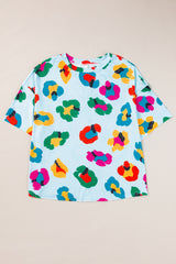 Oversize blue sky t-shirt with drooping shoulders and leopard pattern